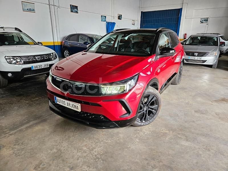 Usado Opel Grandland X GS Line 130 CV (95 kW) 2022 Granate SUV