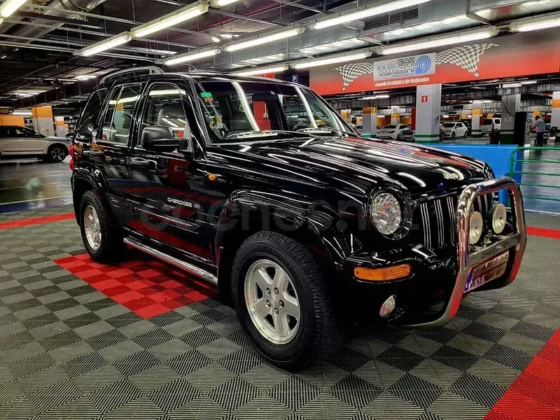 Usado Jeep Cherokee Limited 143 CV (105 kW) 2002 Negro SUV