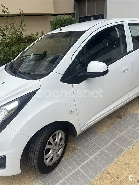 Usado Chevrolet Spark LT 68 CV (50 kW) 2014 Blanco Utilitario