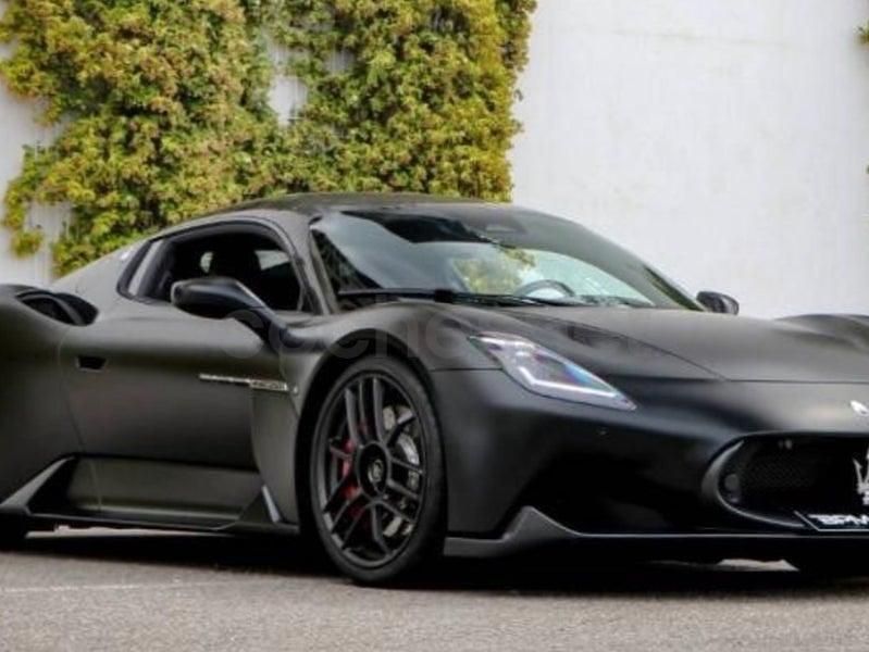 Usado Maserati MC20 630 CV (463 kW) 2025 Gris / plata Coupe