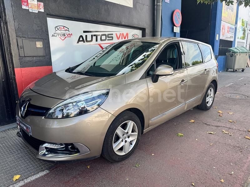 Beige Usado 2015 Renault Grand Scénic III Bose Edition Monovolumen | 7999 € (Buen precio) - Imagen 1/4