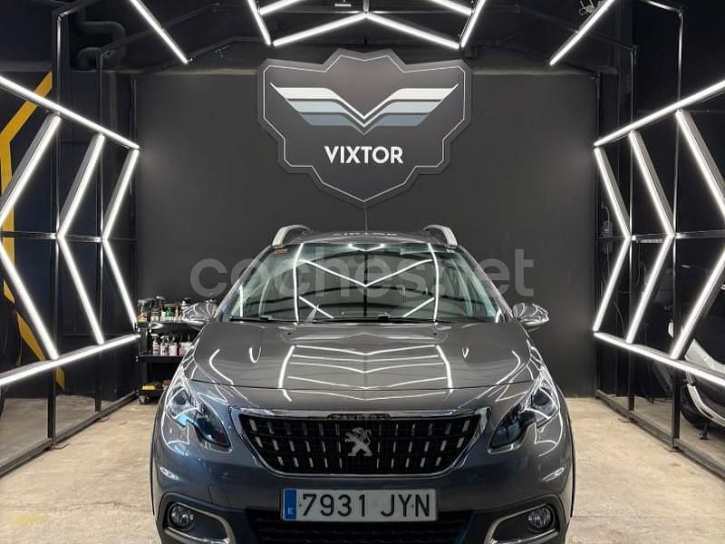 Gris / plata Usado 2017 Peugeot 2008 Allure SUV | 9700 € (Precio justo) - Imagen 1/4