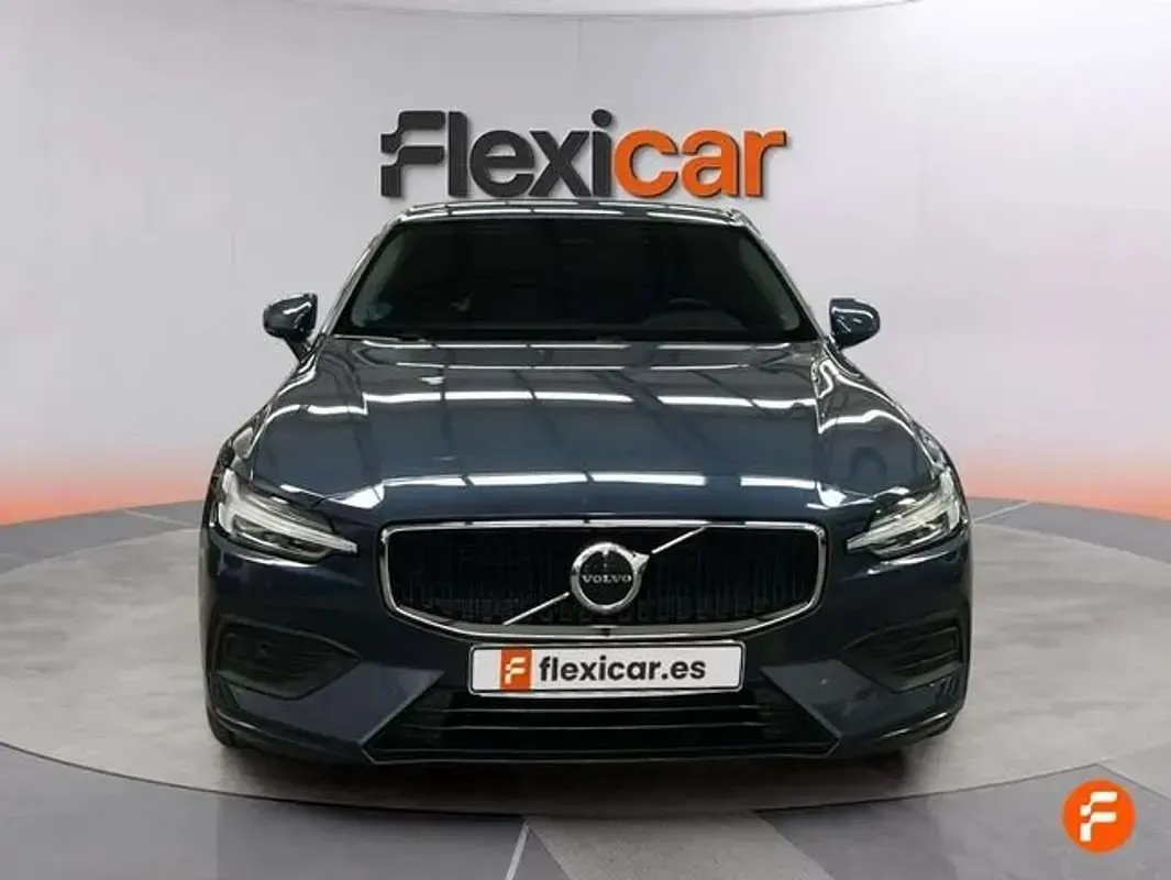 Usado Volvo S60 Plus 197 CV (144 kW) 2023 Gris Berlina