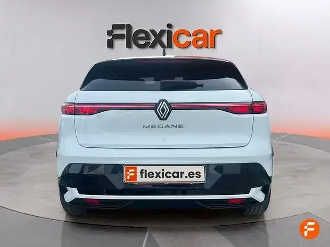 Usado Renault Mégane Techno 95 kW (130 CV) 2023 Blanco