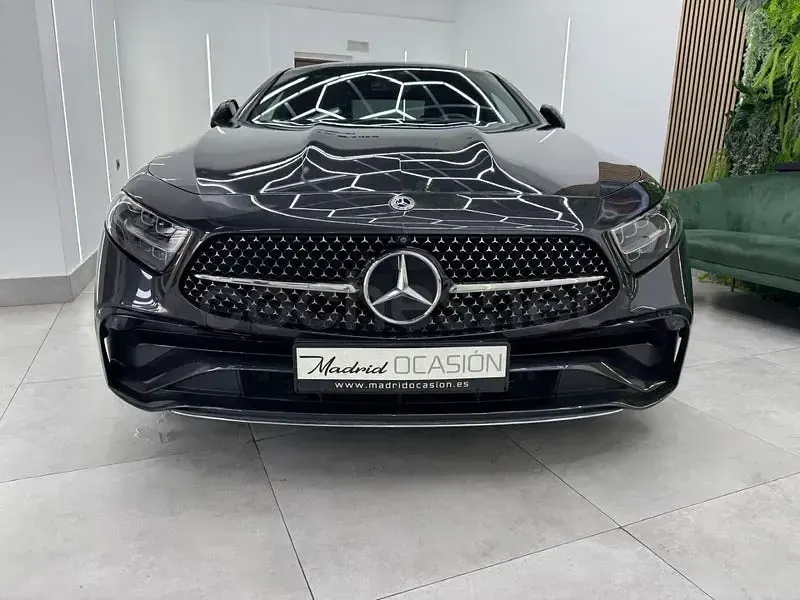 Usado Mercedes CLS220 194 CV (142 kW) 2021 Gris / plata Coupe