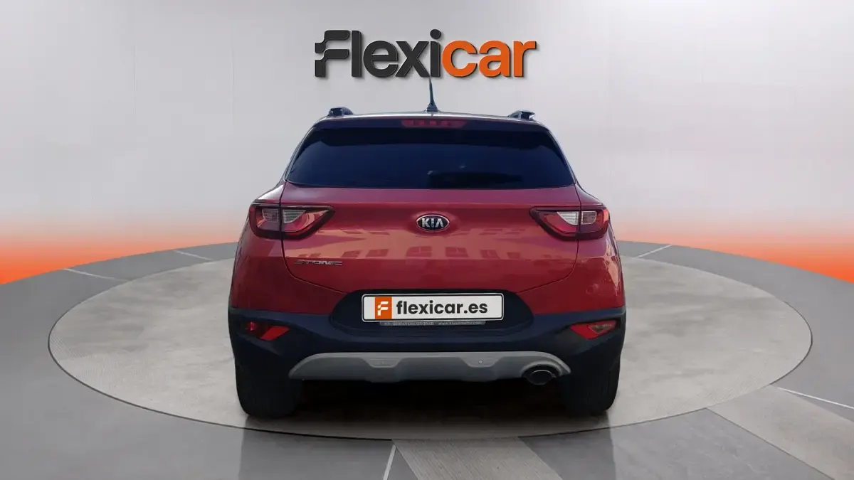 Usado Kia Stonic 101 CV (74 kW) 2020 Rojo SUV