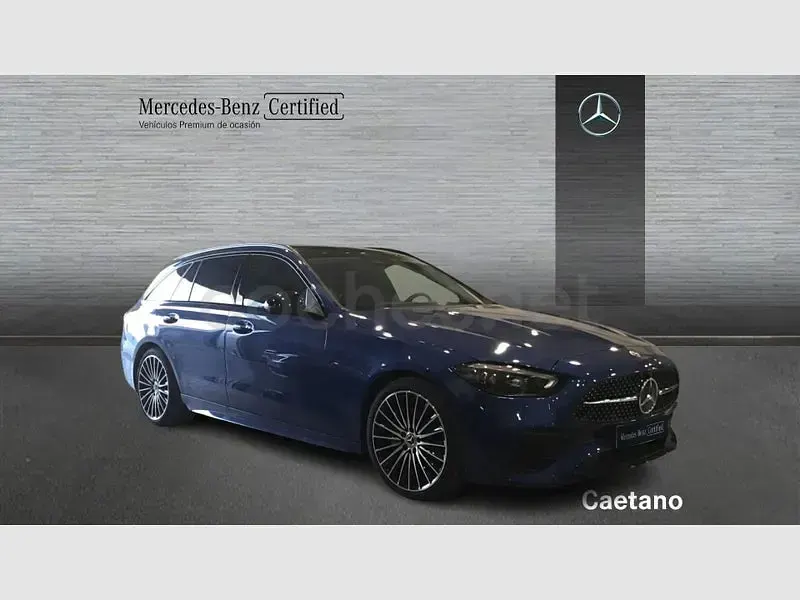 Usado Mercedes C220 200 CV (147 kW) 2025 Azul Familiar