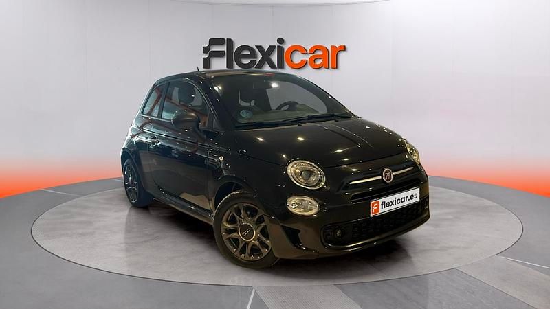 Usado Fiat 500 Club 71 CV (52 kW) 2022 Negro Berlina