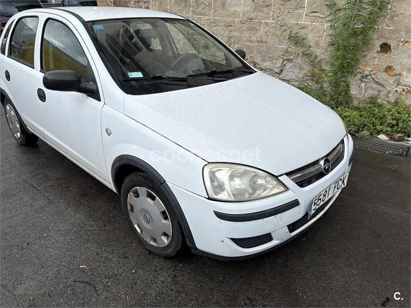 Blanco Usado 2006 Opel Corsa Enjoy Berlina | 2350 € (Precio justo) - Imagen 1/4