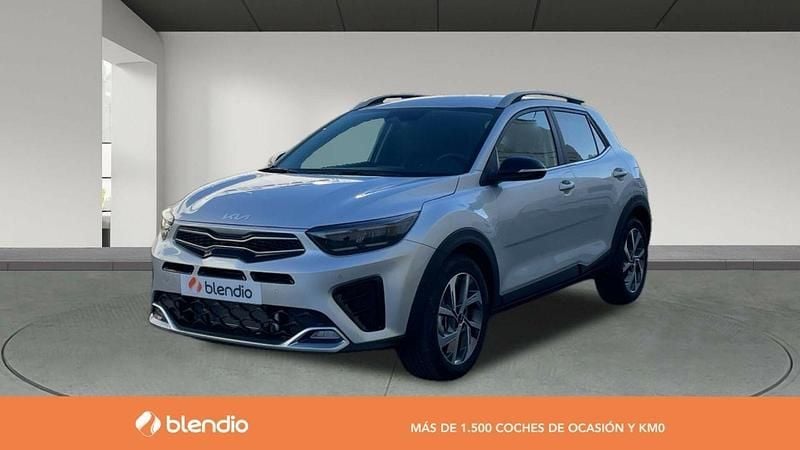 Plateado Usado 2024 Kia Stonic GT-Line SUV | 23.990 € (Caro) - Imagen 1/4