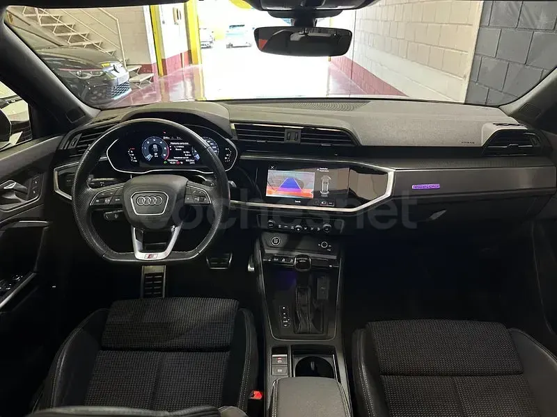 Usado Audi Q3 Sportback S-Line 200 CV (147 kW) 2022 Gris / plata SUV