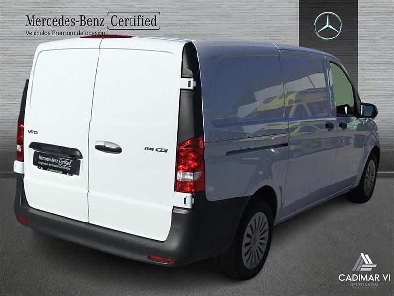 Usado Mercedes Vito 136 CV (100 kW) 2025 Blanco Van