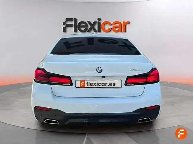 Usado BMW 520 190 CV (139 kW) 2022 Blanco Berlina