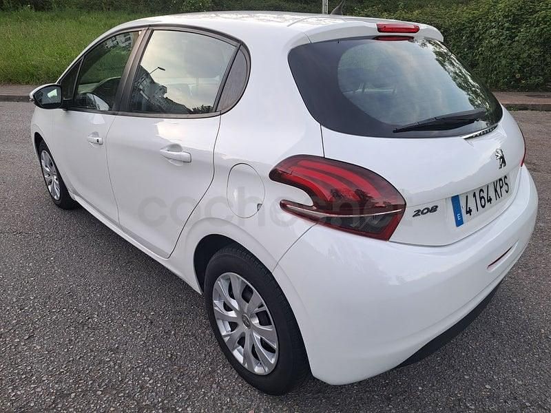 Occasion Peugeot 208 99 ch (72 kW) 2019 Blanc Citadine