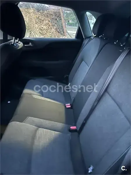 Usado Citroën C4 Feel 99 CV (72 kW) 2016 Gris / plata Berlina