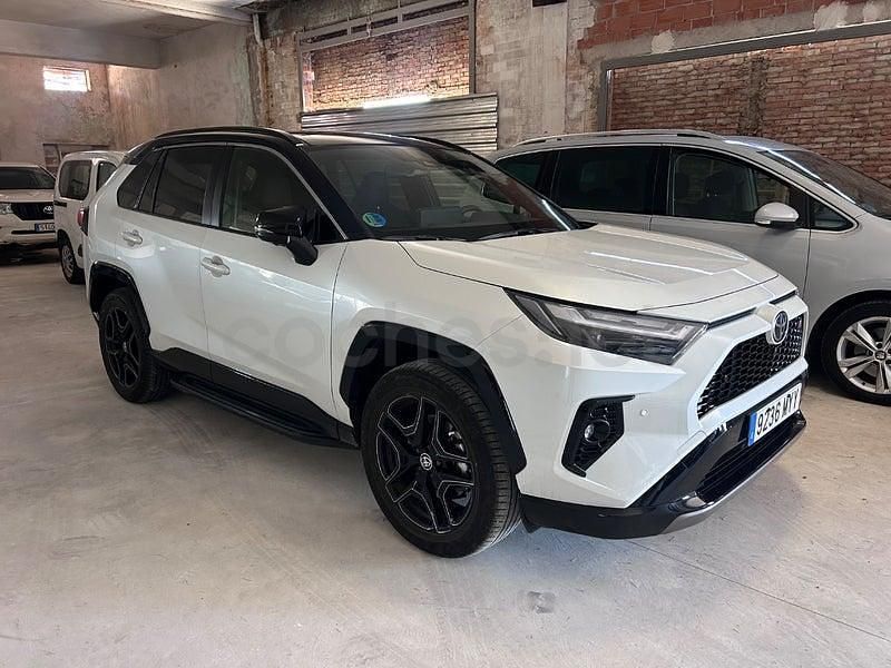 Usado Toyota RAV4 Hybrid Plus 222 CV (163 kW) 2025 Blanco SUV