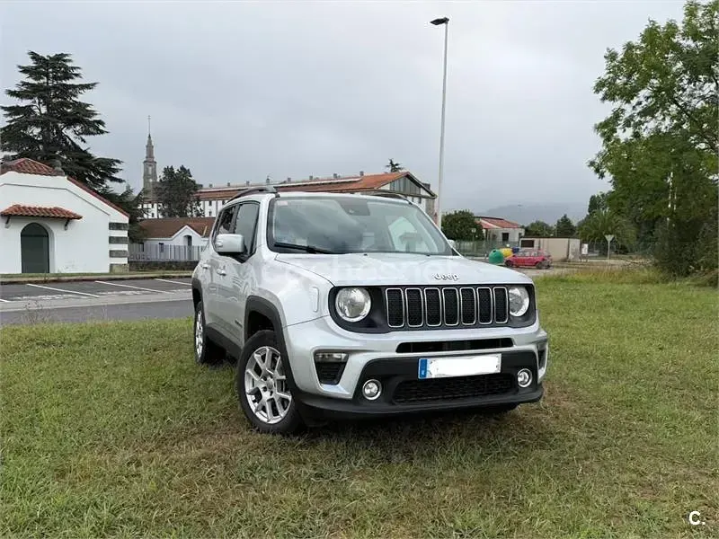 Usado Jeep Renegade Limited 190 CV (139 kW) 2021 Gris / plata SUV