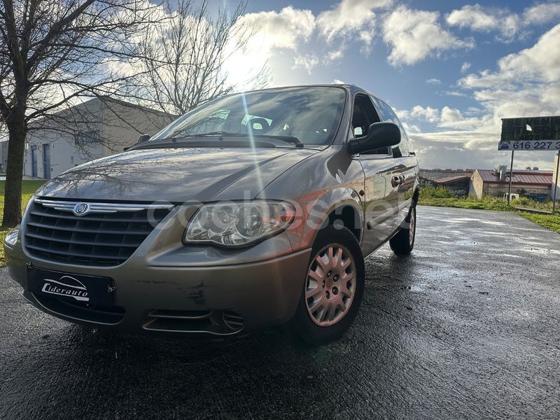 Gris Usado 2007 Chrysler Voyager Executive Monovolumen | 5499 € (Precio justo) - Imagen 1/4