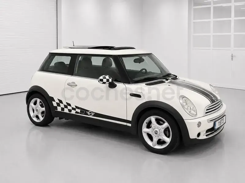 Usado Mini Cooper 116 CV (85 kW) 2007 Blanco Utilitario