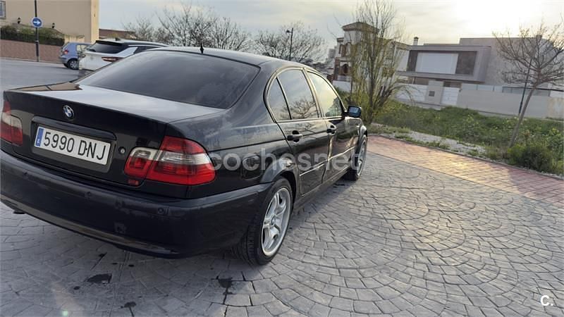 Usado BMW 318 115 CV (84 kW) 2002 Negro Berlina