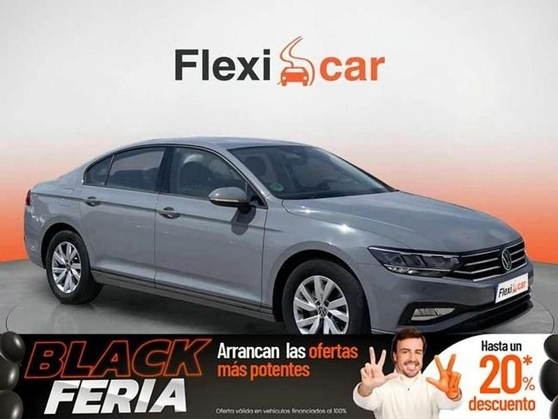 Gris Usado 2022 VW Passat Business Berlina | 18.990 € (Buen precio) - Imagen 1/4
