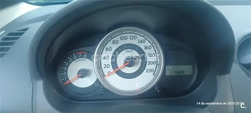 Usado Mazda 2 Active 75 CV (55 kW) 2010 Azul Utilitario