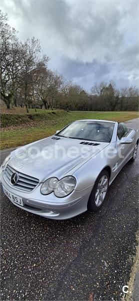 Usado Mercedes SL500 306 CV (225 kW) 2002 Gris / plata Descapotable