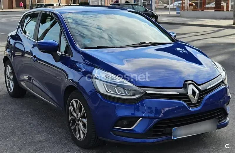 Usado Renault Clio IV Zen 120 CV (88 kW) 2018 Azul Berlina