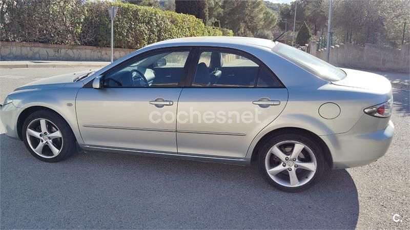 Usado Mazda 6 Sportive 166 CV (122 kW) 2004 Gris / plata Berlina