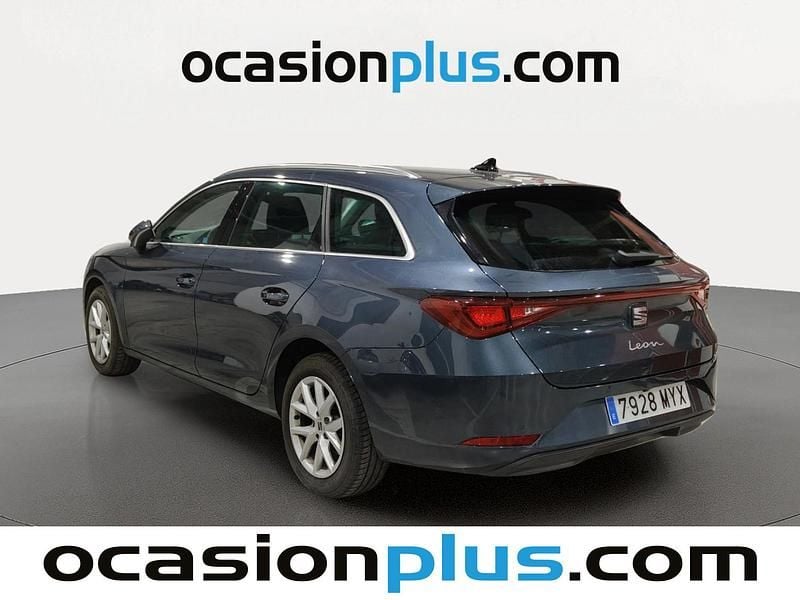 Usado Seat Leon Style 116 CV (85 kW) 2025 Gris Monovolumen