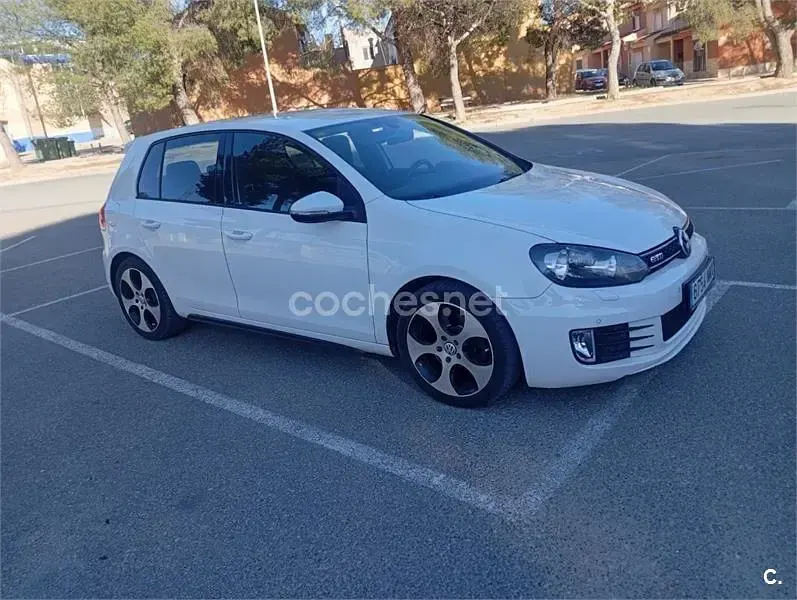 Usado VW Golf VII GTD 170 CV (125 kW) 2012 Blanco Berlina
