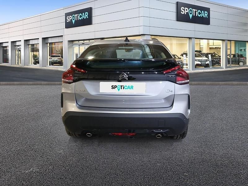 Usado Citroën C4 136 CV (100 kW) 2024 Gris SUV
