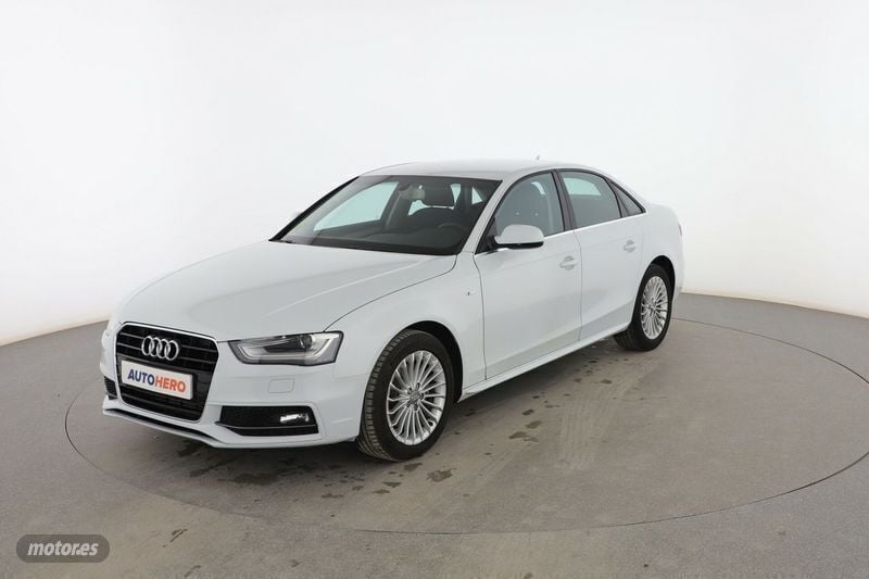 Blanco Usado 2015 Audi A4 S-Line Berlina | 17.899 € (Precio justo) - Imagen 1/3