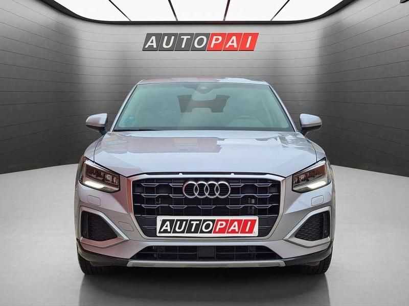 Usado Audi Q2 Advanced Plus 116 CV (85 kW) 2024 Plateado SUV