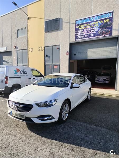Blanco Usado 2018 Opel Insignia Business Berlina | 11.500 € (Precio justo) - Imagen 1/4