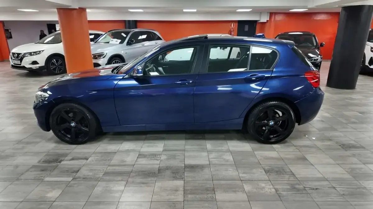 Usado BMW 116 109 CV (80 kW) 2019 Azul Utilitario