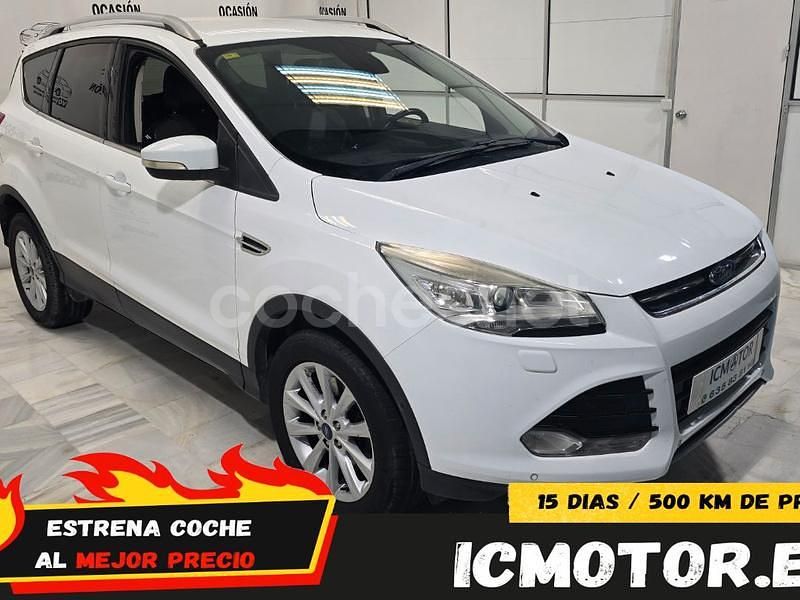 Blanco Usado 2016 Ford Kuga Titanium SUV | 11.999 € (Buen precio) - Imagen 1/4