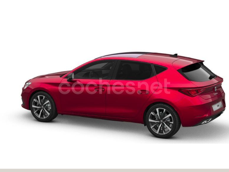 Rojo Nuevo 2025 Seat Leon FR Berlina | 25.200 € (Precio justo) - Imagen 1/3