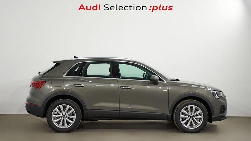 Usado Audi Q3 Advanced Plus 245 CV (180 kW) 2024 Gris cronos (metalizada) SUV