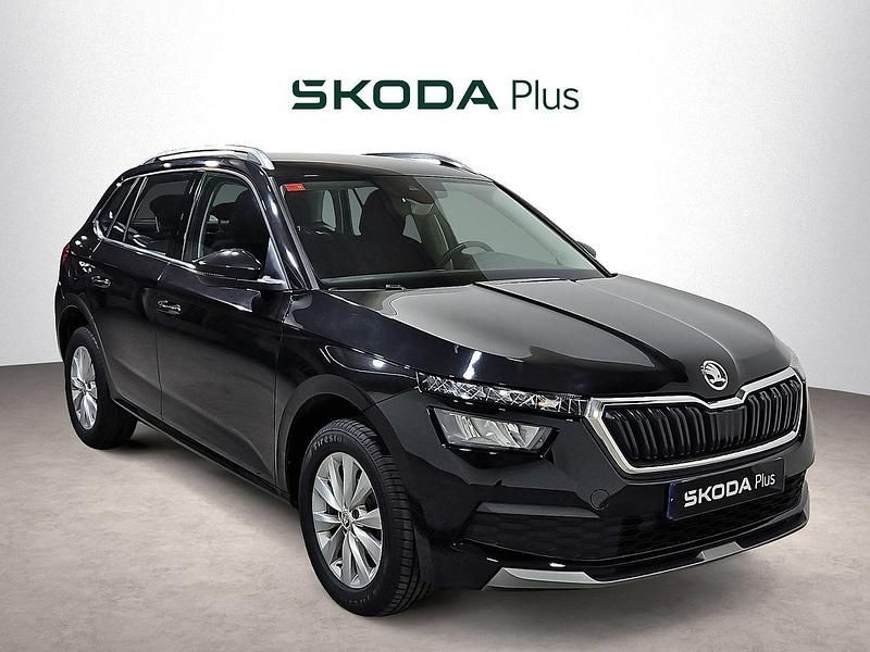 Negro Usado 2021 Skoda Kamiq Ambition SUV | 17.990 € (Un poco caro) - Imagen 1/4