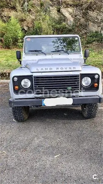 Usado Land Rover Defender 122 CV (89 kW) 2007 Gris / plata Familiar