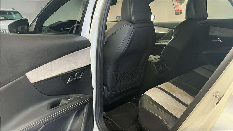 Usado Peugeot 3008 GT 299 CV (219 kW) 2020 Blanco SUV
