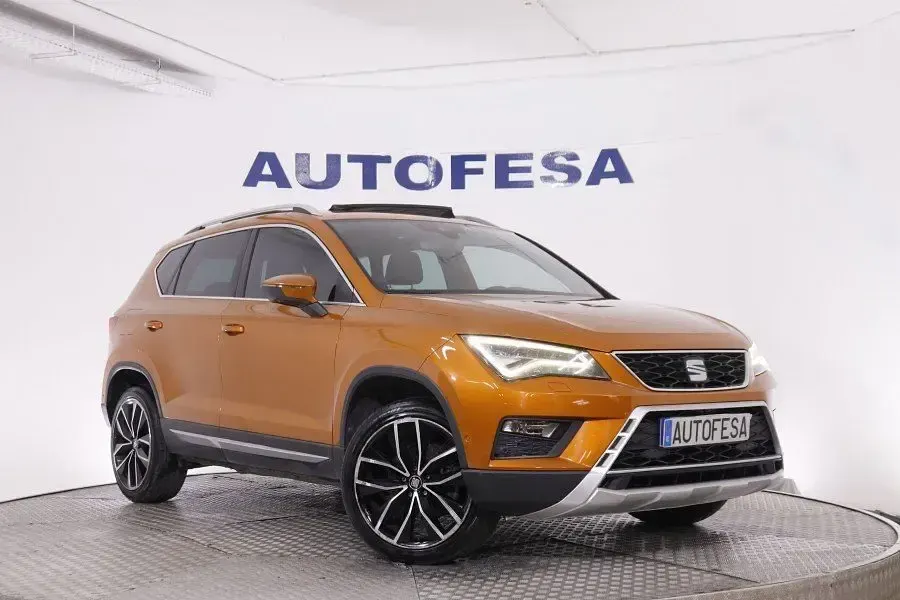 Usado Seat Ateca 4Drive 190 CV (139 kW) 2017 Naranja SUV