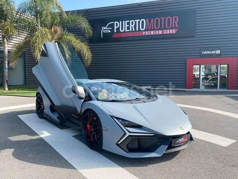 Usado Lamborghini Revuelto 1016 CV (747 kW) 2024 Gris Coupe