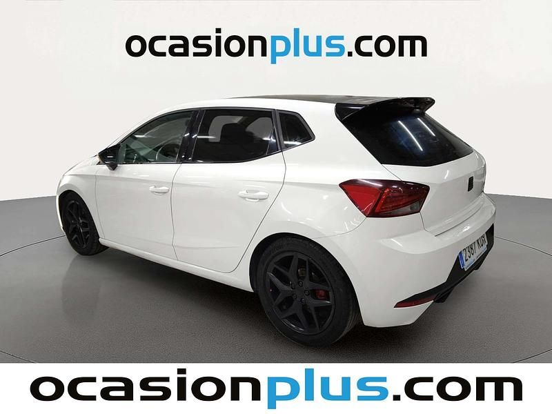 Usado Seat Ibiza FR 116 CV (85 kW) 2017 Blanco Utilitario