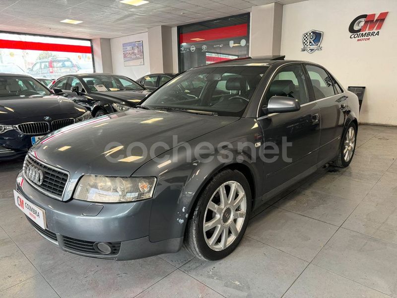 Gris / plata Usado 2003 Audi A4 S-Line Berlina | 4990 € (Precio justo) - Imagen 1/4