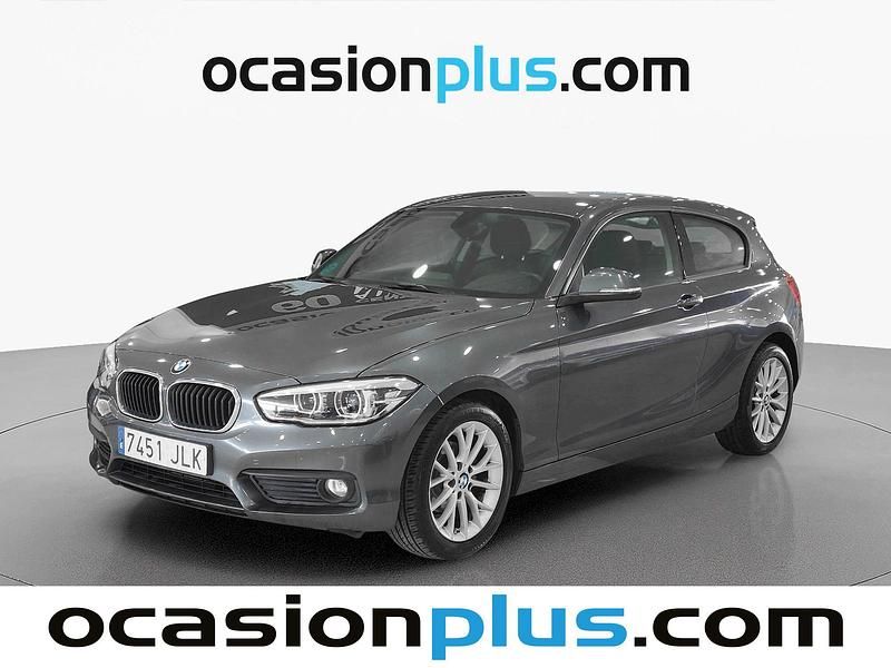 Usado BMW 116 116 CV (85 kW) 2016 Gris Utilitario