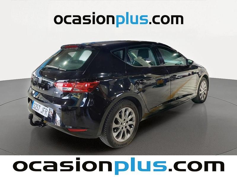 Usado Seat Leon I-Tech 110 CV (80 kW) 2015 Negro Utilitario
