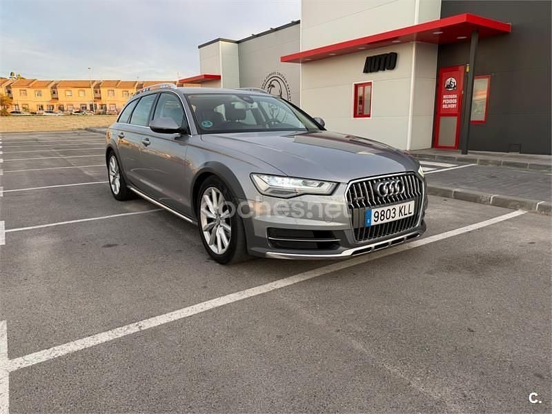 Usado Audi A6 Allroad Advanced 218 CV (160 kW) 2018 Gris / plata Familiar