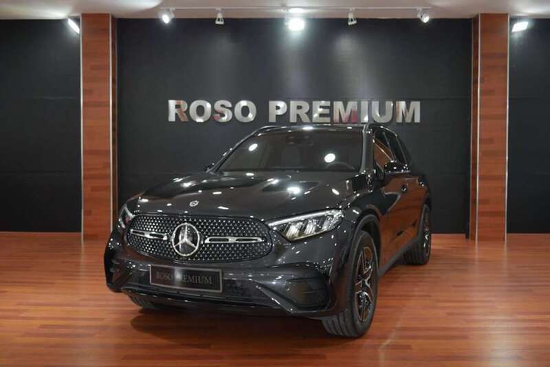 Amarillo Usado 2023 Mercedes GLC220 SUV | 49.990 € - Imagen 1/4